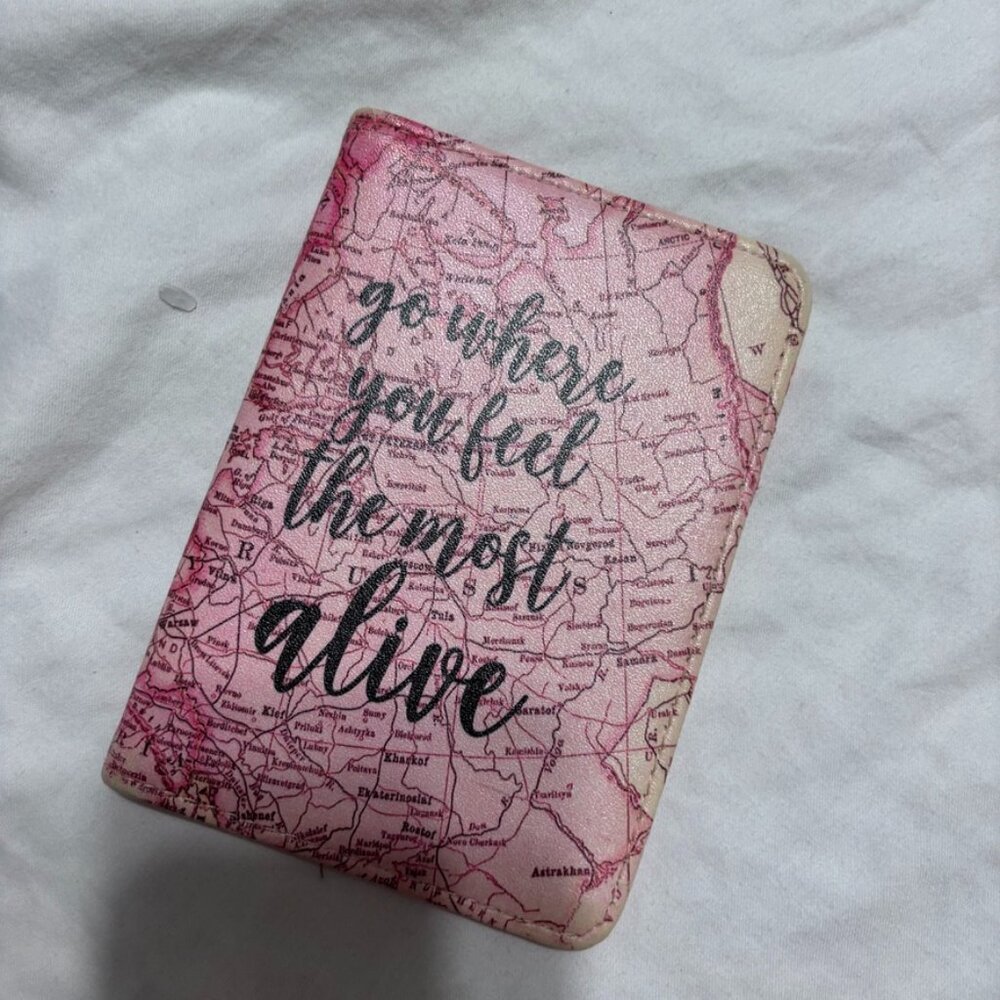5/$10🌟 | Passport Cover